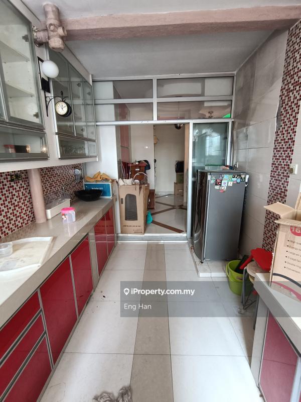 Kondominium untuk Dijual di Suriamas oleh Eng Han - iProperty.com.my