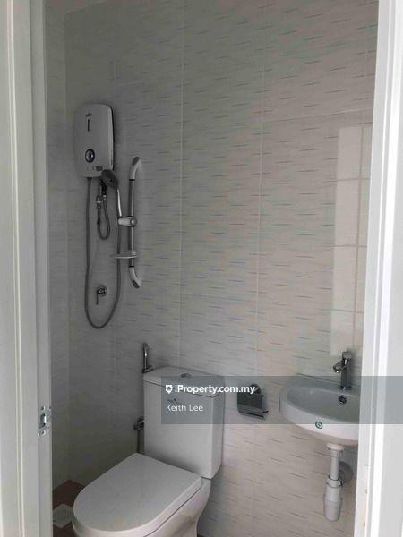 Kediaman Servis untuk Dijual di Ayuman Suites oleh Keith Lee - iProperty.com.my