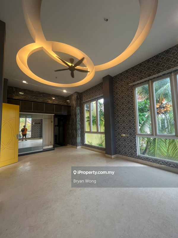Bungalow House untuk Dijual di Country Heights, Kajang oleh Bryan Wong - iProperty.com.my