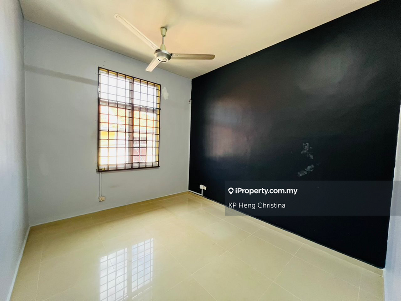 Rumah Teres untuk Dijual di Taman Cheng Setia, Cheng oleh KP Heng Christina - iProperty.com.my