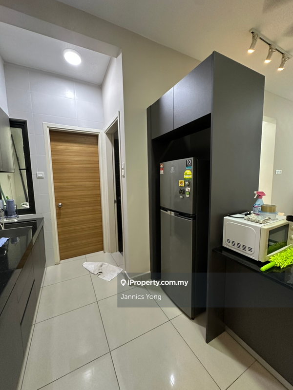 For Rent - Pearl Suria