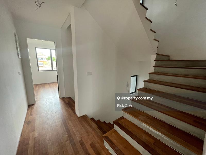 Rumah Teres 4-Tingkat untuk Dijual di 8 Babington Residence 4/Storey/Luxury Link House, George Town oleh Rick Goh - iProperty.com.my