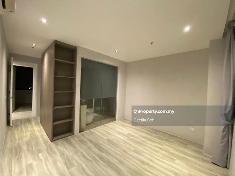 For Sale - Lumi Tropicana