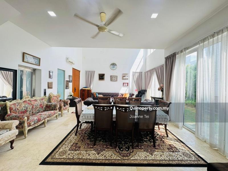Bungalow House for Sale in Lakefront Villa, Cyberjaya by Joanne Tei - iProperty.com.my