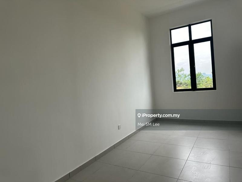 Semi-Detached House for Sale in Batu 9, Cheras by Mei SM Lee - Residensi Bukit Orkid (Orchid Hill) Bedroom - iProperty.com.my