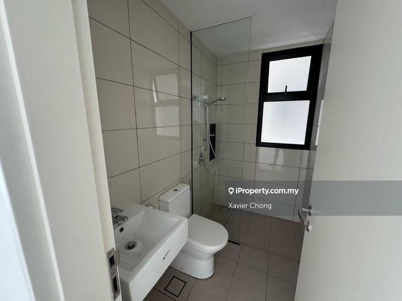 Kediaman Servis untuk Dijual di Duta Park Residences oleh Xavier Chong - iProperty.com.my