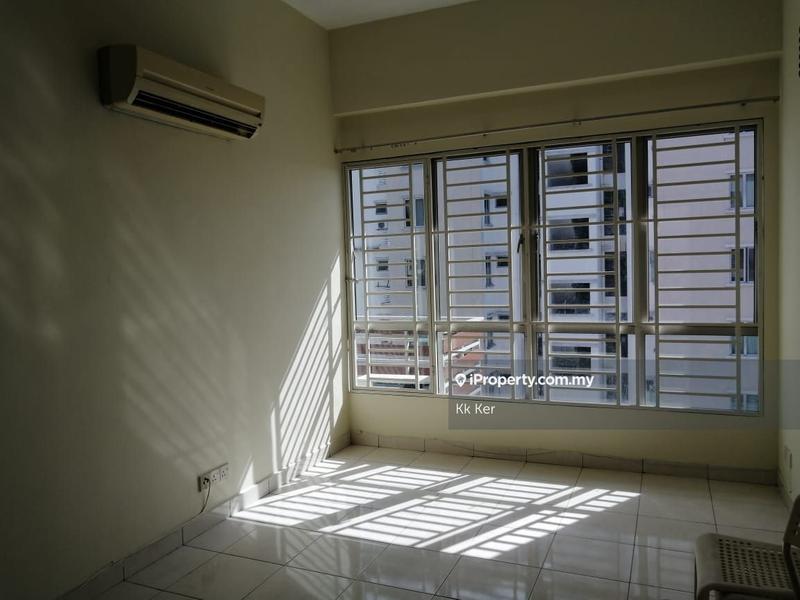 Residensi Servis untuk Dijual di E-Tiara oleh Kk Ker - iProperty.com.my