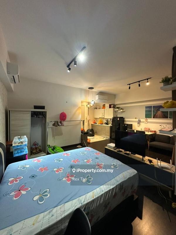 For Rent - 28 Boulevard