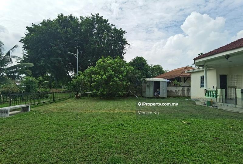 Banglo untuk Dijual di Pantai Sepang Putra, Sepang oleh Vernice Ng - iProperty.com.my