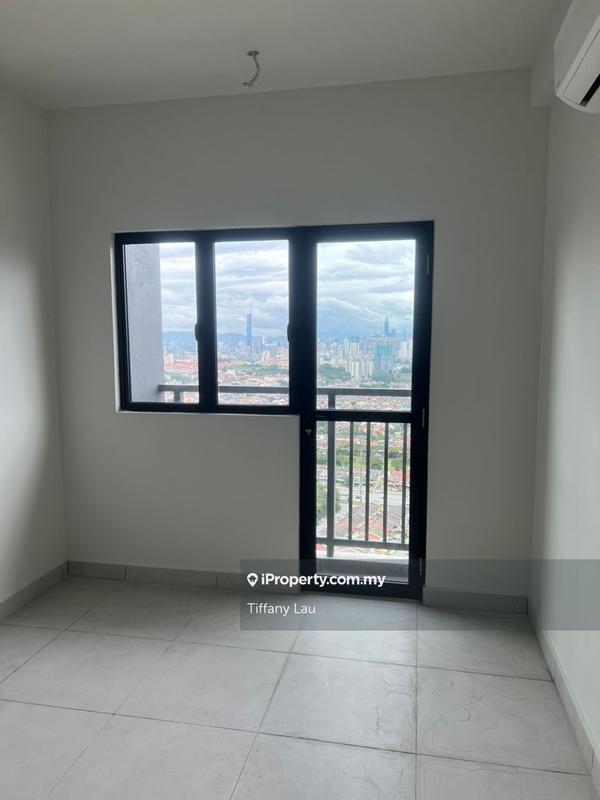 For Sale - Majestic Maxim