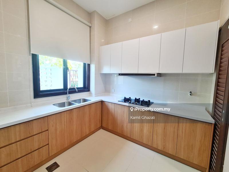 Bungalow House for Sale in Presint 16, Putrajaya by Kamil Ghazali - iProperty.com.my