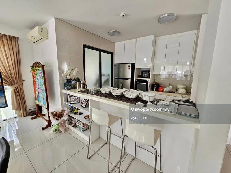 Semi-Detached House for Rent in 3 Storey Lakeview Twin Villa Corner with Pool at P, Putrajaya by Jyne Lim - iProperty.com.my