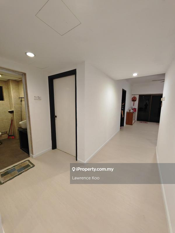 Condominium for Sale in Selat Horizon Condominium by Lawrence Koo - iProperty.com.my