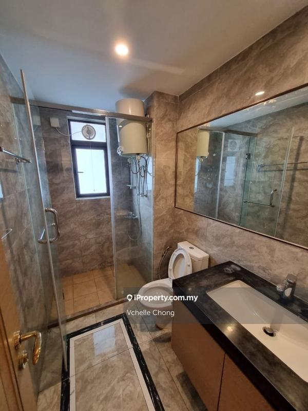 For Sale - R&F Princess Cove Phase 1