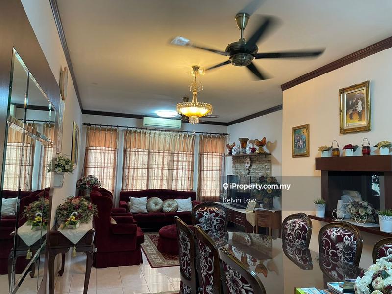 For Sale - De Rozelle