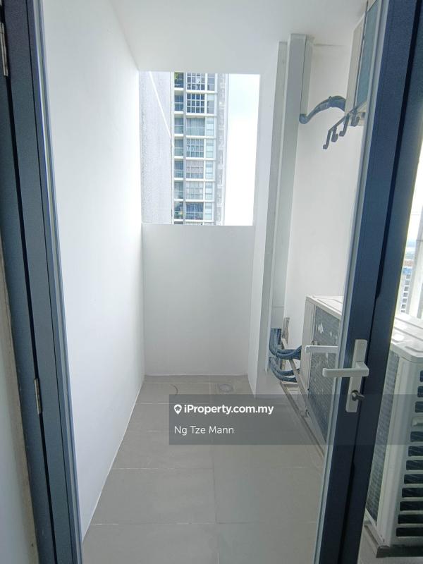 Condominium for Sale in Lakefront Residence by Ng Tze Mann - iProperty.com.my
