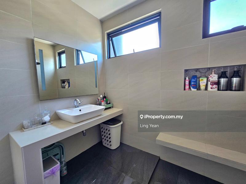 Bungalow House for Sale in 3 Stry Bungalow (Zero lot) @ Puncak Perdana, Shah Alam by Ling Yean - iProperty.com.my