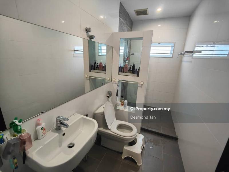 Rumah Berkembar untuk Dijual di SS 21, Damansara Utama, Petaling Jaya oleh Desmond Tan - iProperty.com.my