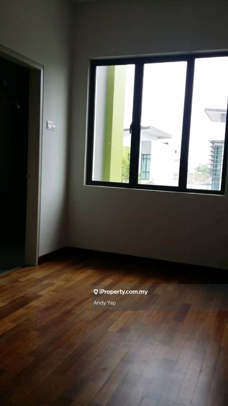 Banglo untuk Dijual di Bandar Country Homes, Rawang oleh Andy Yap - iProperty.com.my