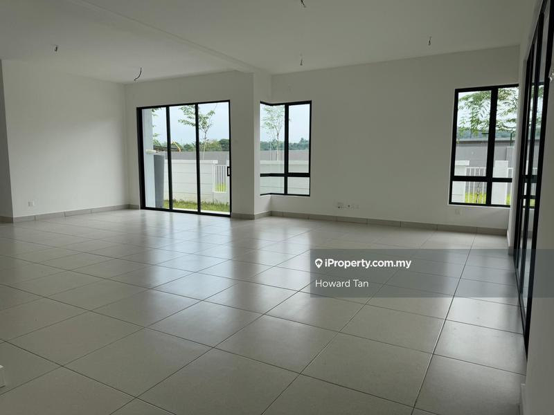Semi-Detached House for Sale in Kemayan Height, Seremban 2 by Howard Tan - iProperty.com.my