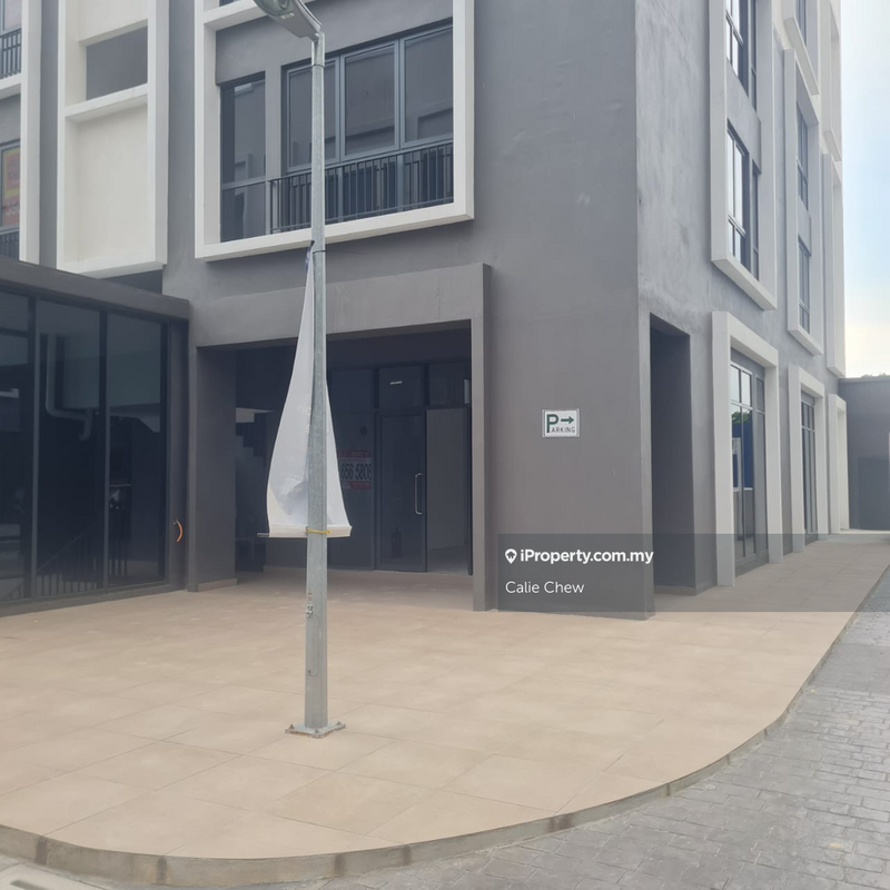Shop-Office for Sale in Edusentral, Setia Alam by Calie Chew - iProperty.com.my