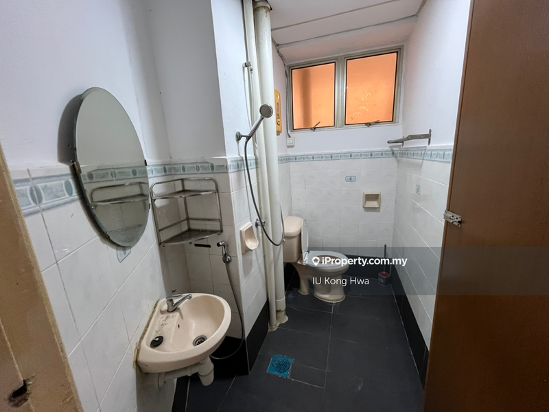 Condominium for Sale in Desa Gembira by IU Kong Hwa - iProperty.com.my