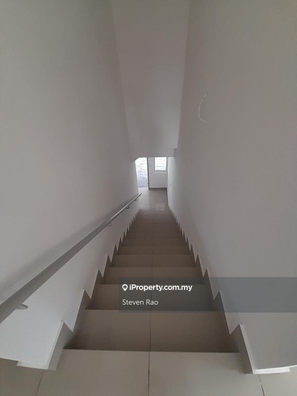 Townhouse for Sale in Cybersouth City, Dengkil by Steven Rao - iProperty.com.my