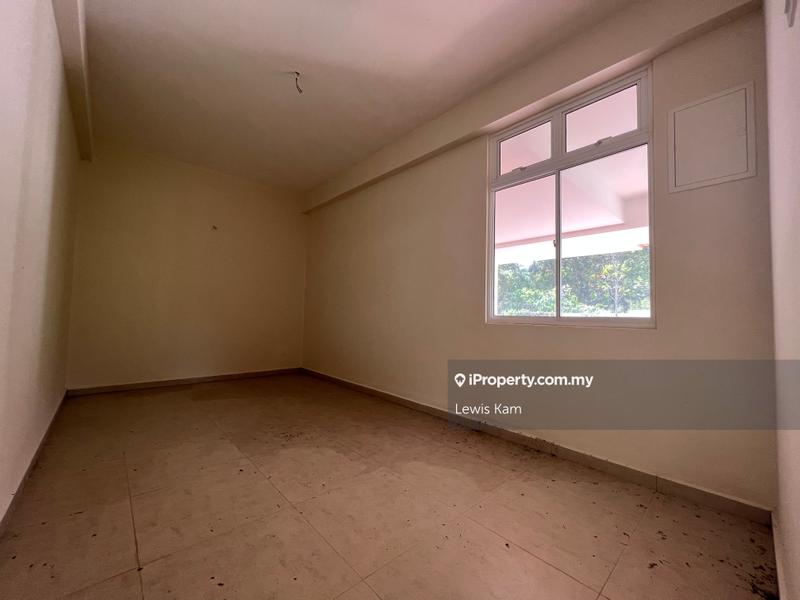 3-storey Terraced House for Sale in Sierra Pinang, Balik Pulau by Lewis Kam - iProperty.com.my