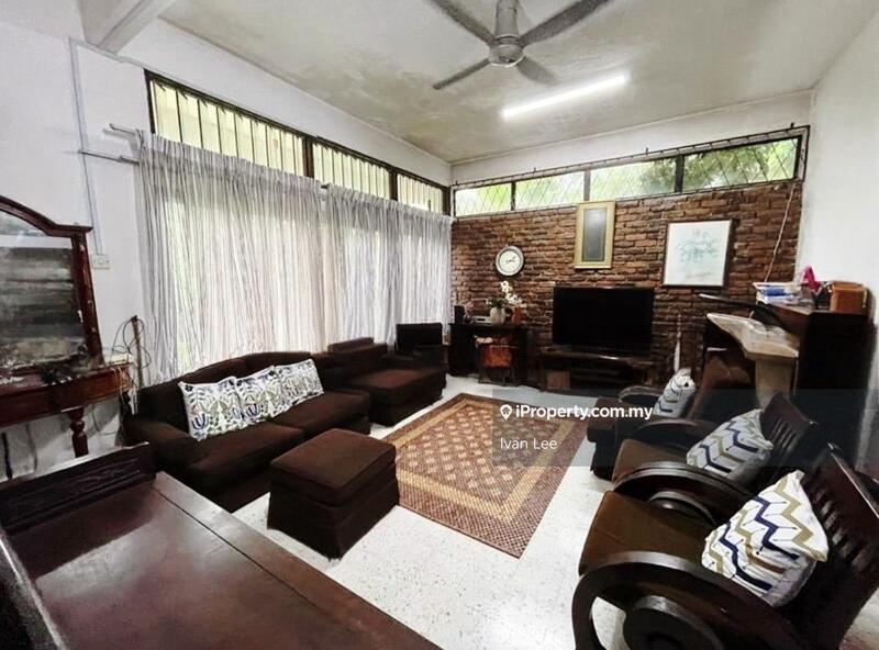 Rumah Berkembar untuk Dijual di Taman Tun Dr. Ismail, Kuala Lumpur oleh Ivan Lee - iProperty.com.my