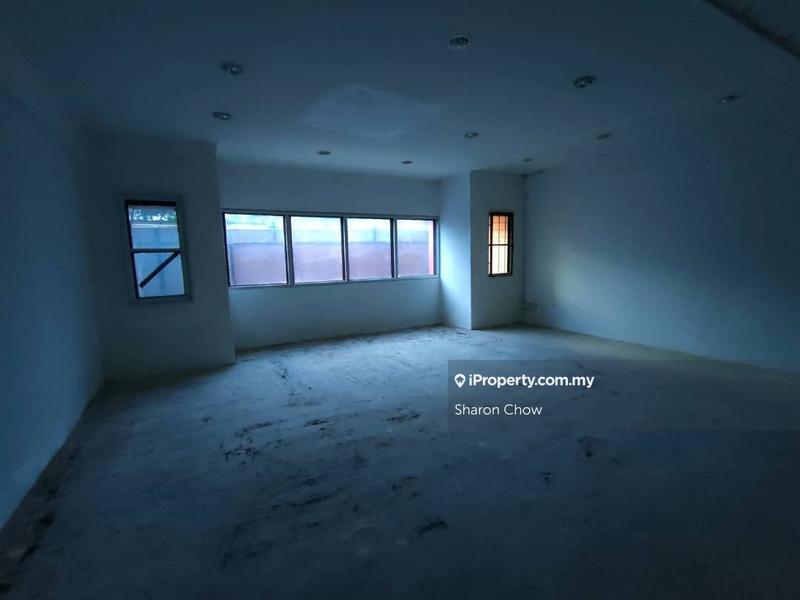 Shop / Office untuk Dijual di Bandar Sunway, Sunway oleh Sharon Chow - iProperty.com.my