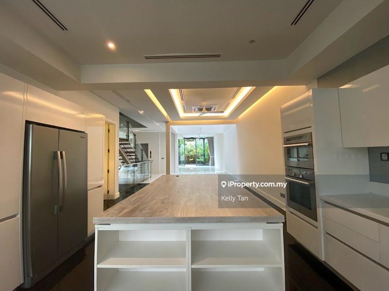 Cluster House for Sale in East Residence @ KLGCC, Bukit Kiara by Kelly Tan - iProperty.com.my