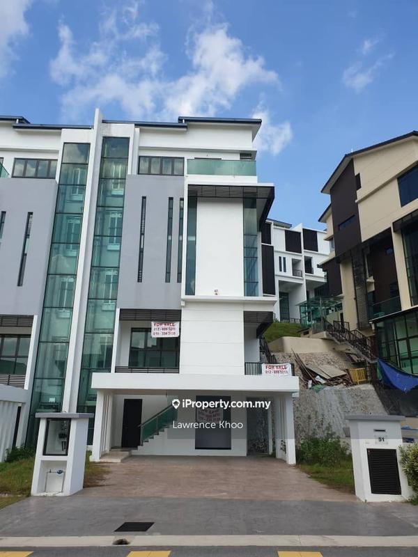 Rumah Berkembar untuk Disewa di Putra Heights, Subang Jaya oleh Lawrence Khoo - iProperty.com.my