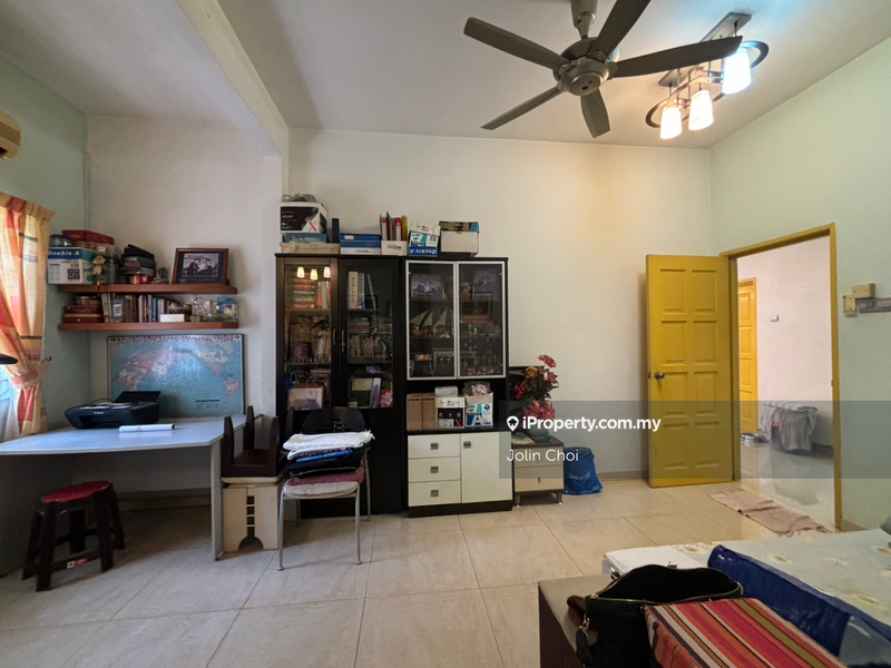 Rumah Berkembar untuk Dijual di Bandar Puteri Puchong, Puchong oleh Jolin Choi - iProperty.com.my