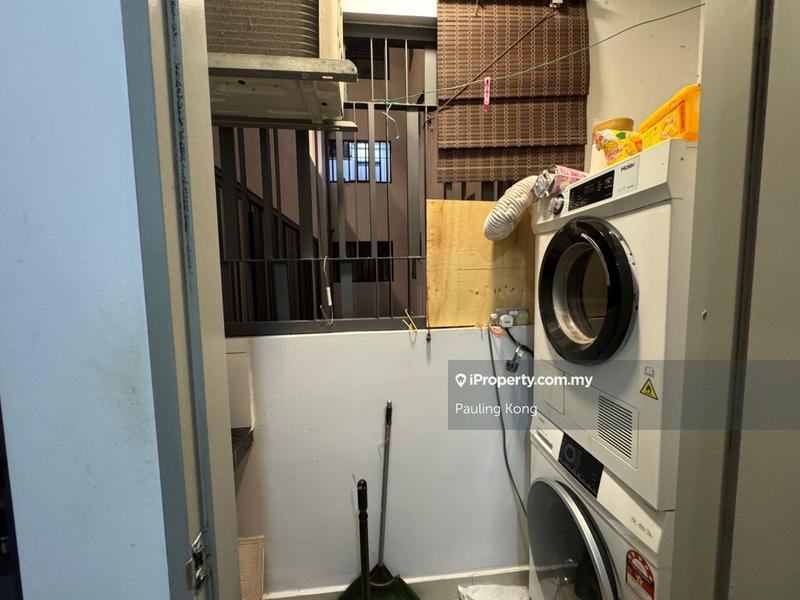 For Rent - M Vertica