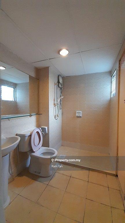 Condominium for Sale in Amadesa Resort Condominium by Rain Tan - iProperty.com.my