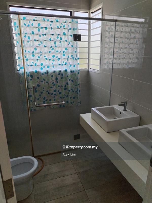 Rumah Berangkai 2 Tingkat untuk Dijual di Bandar Seri Putra, Bangi oleh Alex Lim - iProperty.com.my