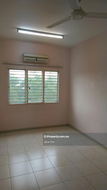 For Sale - Baiduri Court Apartment