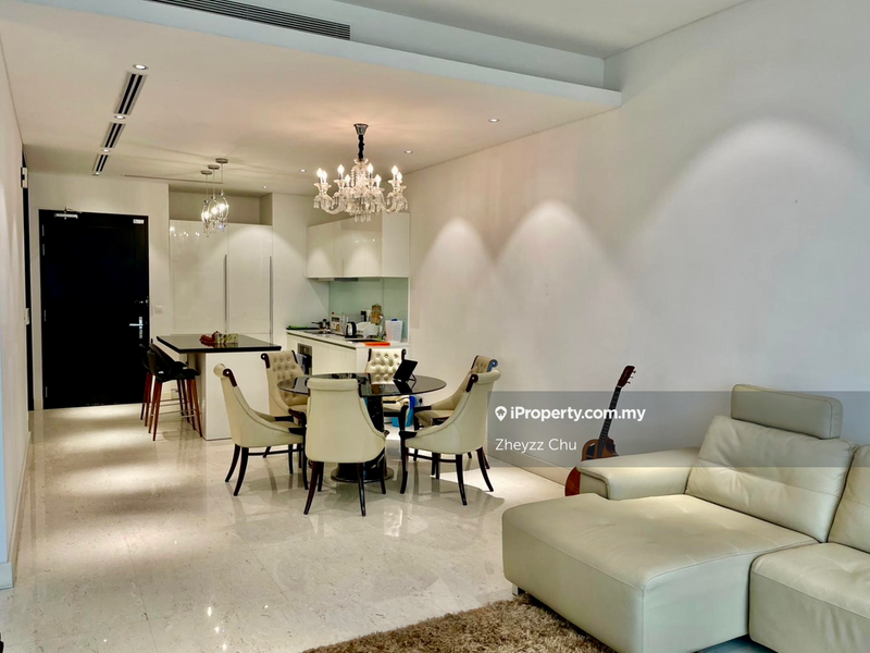 For Sale - Banyan Tree Signatures