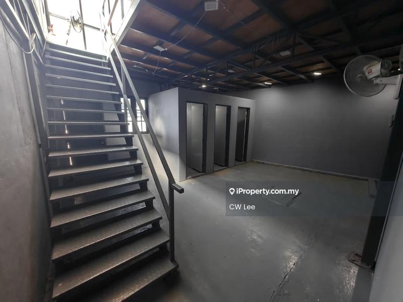 2.5-storey Terraced House for Sale in Taman Putra Perdana, Puchong by CW Lee - iProperty.com.my