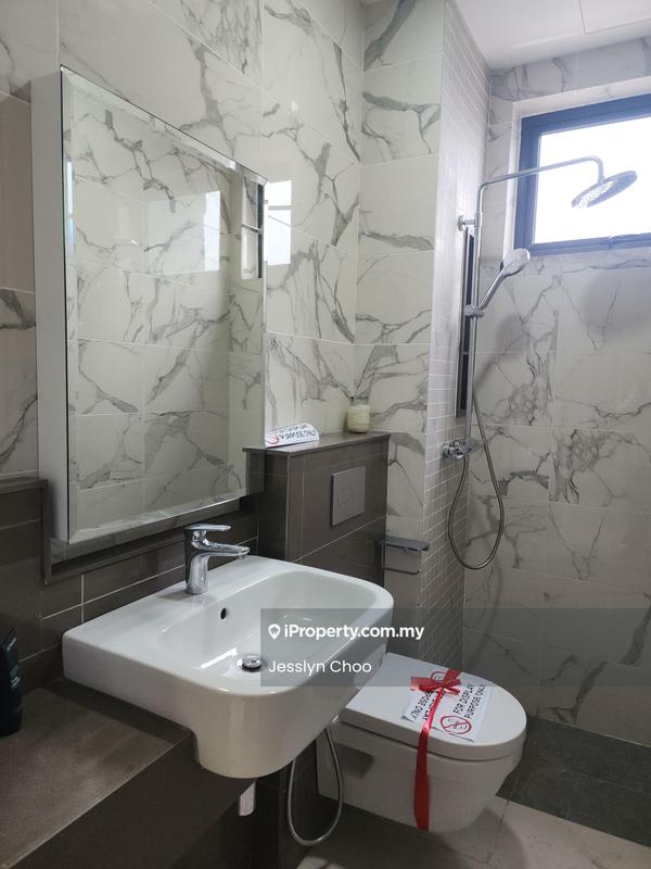 Residensi Servis untuk Dijual di Residensi 38 Bangsar oleh Jesslyn Choo - Bathroom - iProperty.com.my