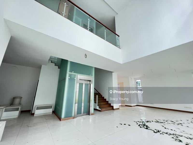 Rumah Berkembar untuk Dijual di Bandar Sungai Long, Cheras oleh Stacy Young - iProperty.com.my