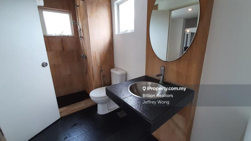 Kondominium untuk Dijual di Bungaraya Condominium oleh Jeffrey Wong - iProperty.com.my