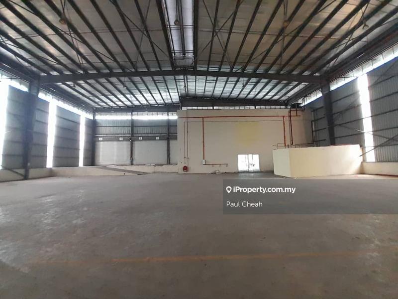 For Rent - warehouse Taman Perindustrian Subang USJ, Subang Jaya For Rent