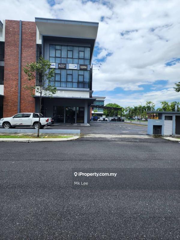 For Rent - Marq Bizpark Corner 3 Storey Cluster Warehouse, Show Room, Shop Office, Sungai Kapar Indah