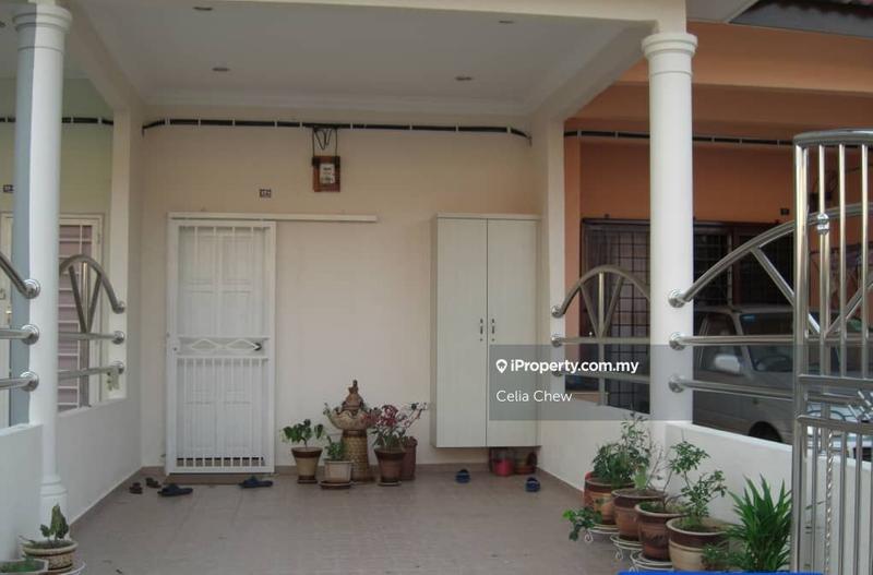 Townhouse for Sale in Taman Bukit Cheng, Cheng by Celia Chew - iProperty.com.my