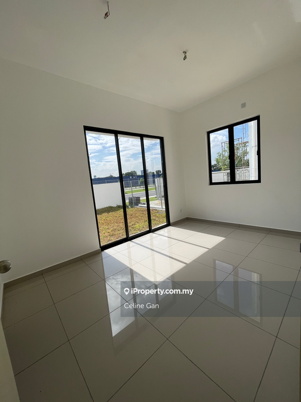 Rumah Teres 2-Tingkat untuk Dijual di Setia Indah, Setia Alam oleh Celine Gan - iProperty.com.my