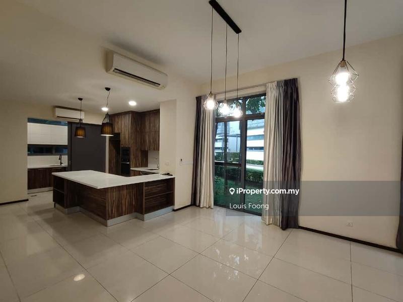 Rumah Berangkai 3.5 Tingkat untuk Disewa di The Breezeway Park Homes, Desa Parkcity oleh Louis Foong - iProperty.com.my