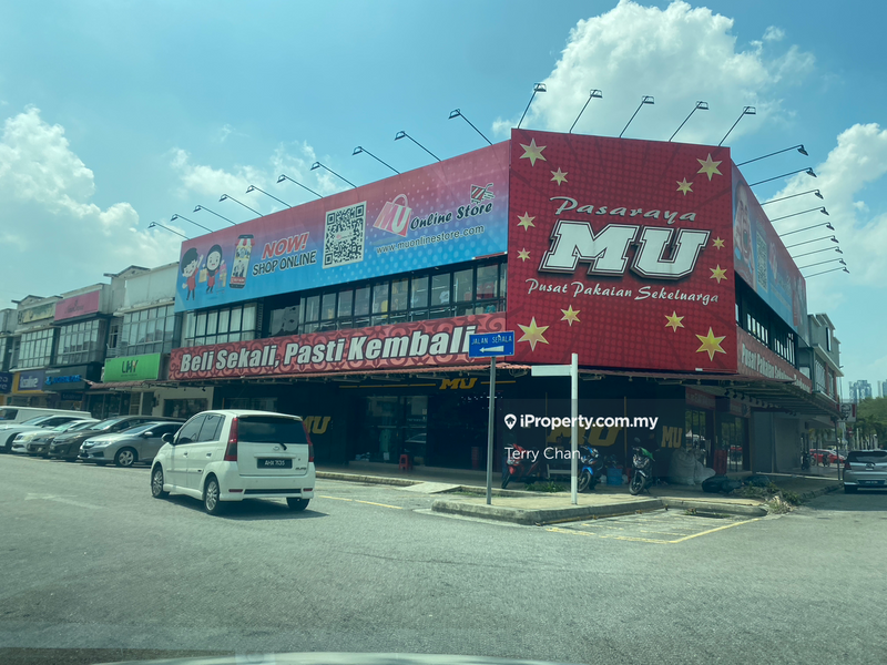 Shop untuk Dijual di Taman Sri Manja, Petaling Jaya oleh Terry Chan - iProperty.com.my