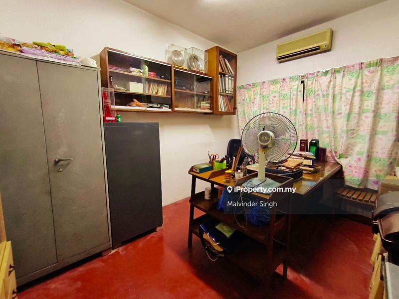 Semi-Detached House for Sale in Taman United, Jalan Klang Lama (Old Klang Road) by Mel Walia - iProperty.com.my