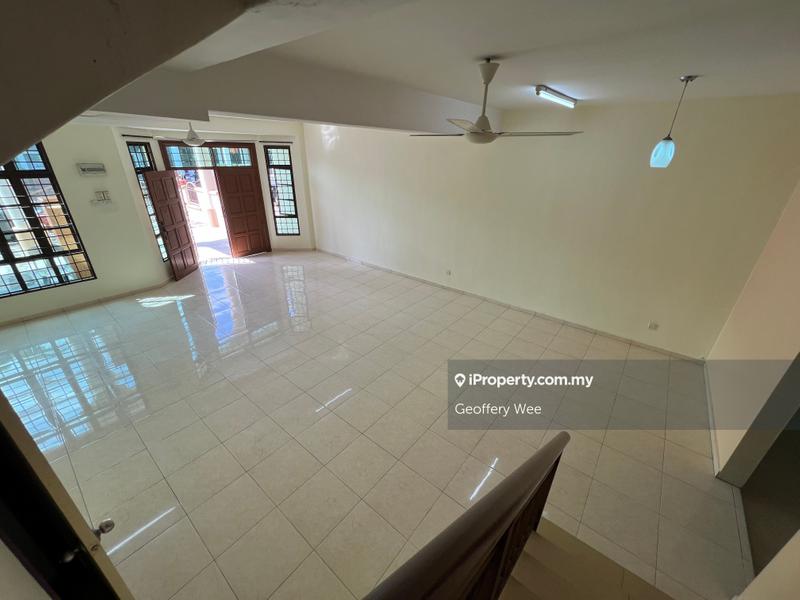 Rumah Berangkai 2 Tingkat untuk Dijual di Taman Angsa Mas, Durian Tunggal oleh Geoffery Wee - iProperty.com.my